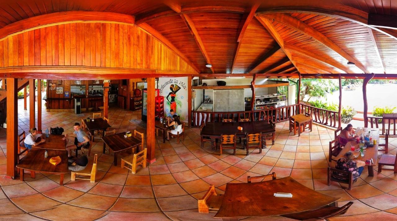 Hotel La Isla Inn Puerto Viejo de Talamanca Екстериор снимка