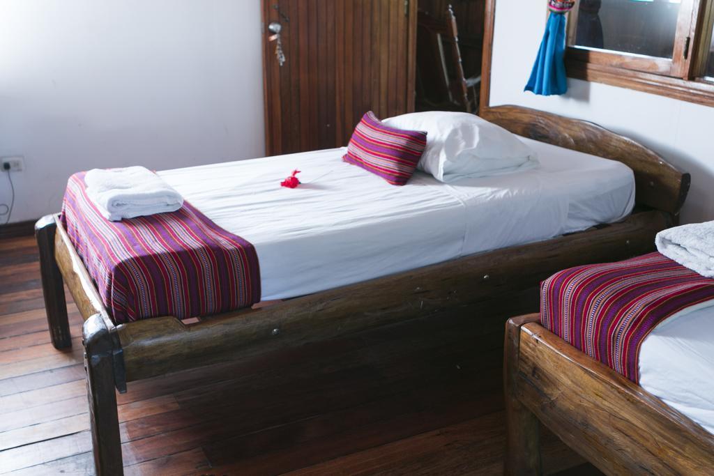 Hotel La Isla Inn Puerto Viejo de Talamanca Екстериор снимка